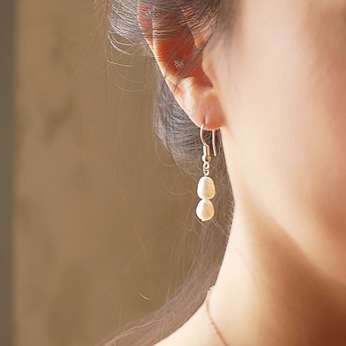 Grain Pearl 01 earrings